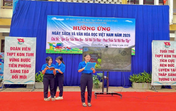 SÔI NỔI NGÀY SÁCH VÀ VĂN HÓA ĐỌC VIỆT NAM 2026  TẠI TRƯỜNG THPT KON TUM