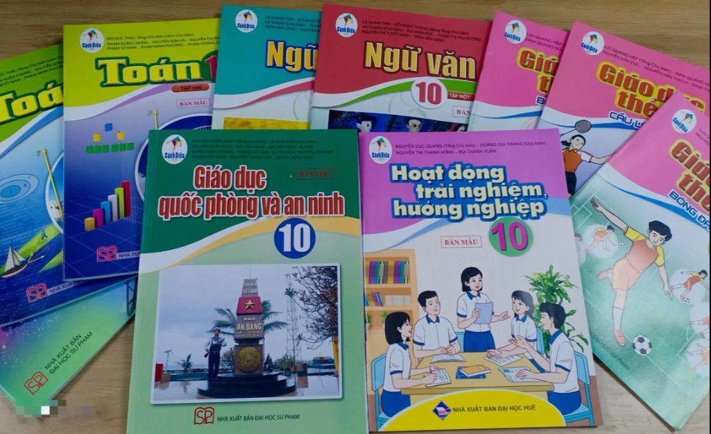 Bộ Giáo dục và Đào tạo phê duyệt bổ sung sách giáo khoa sử dụng trong cơ sở giáo dục phổ thông